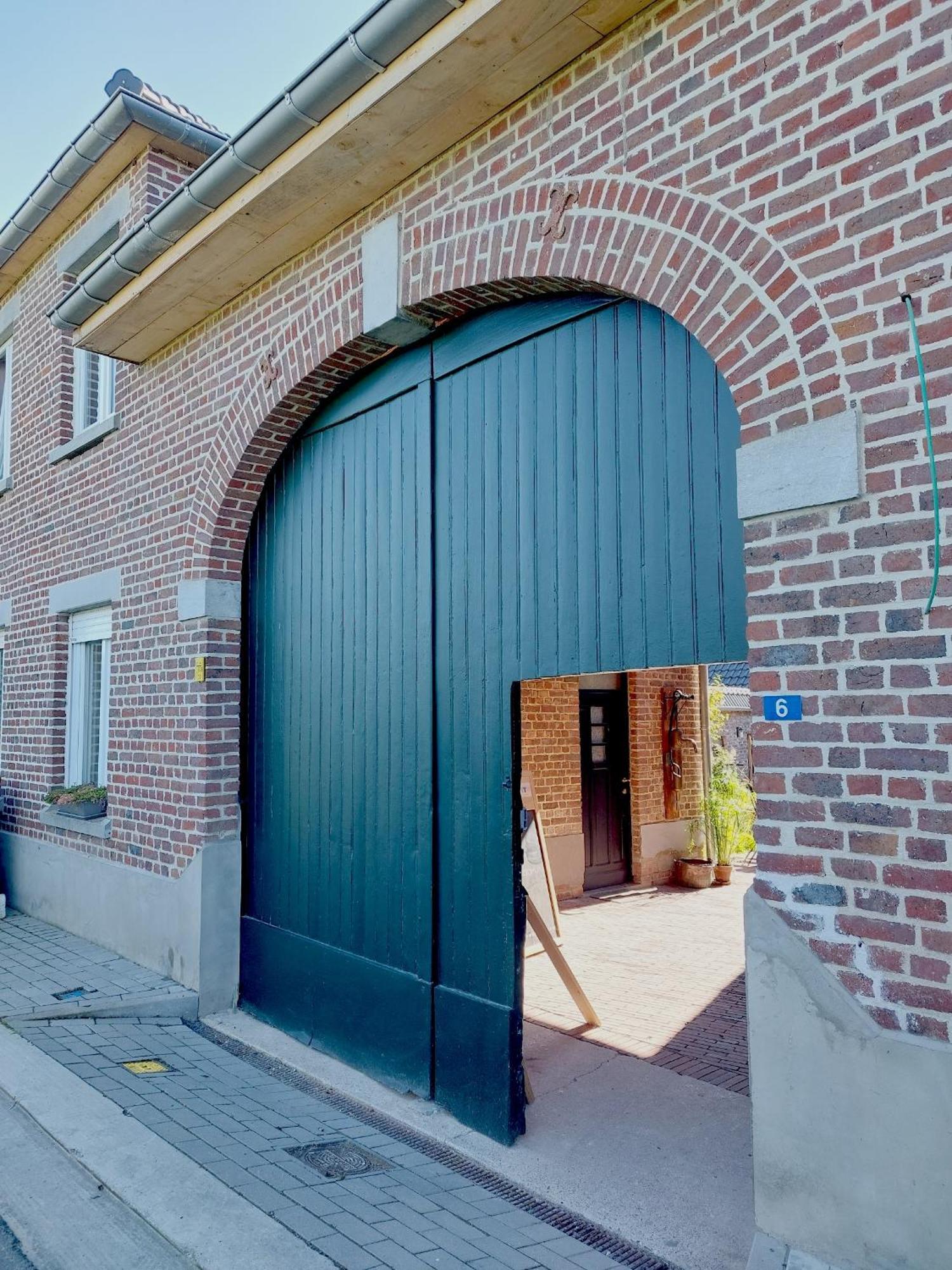 Boerderaaj Bed & Breakfast Bilzen Bagian luar foto